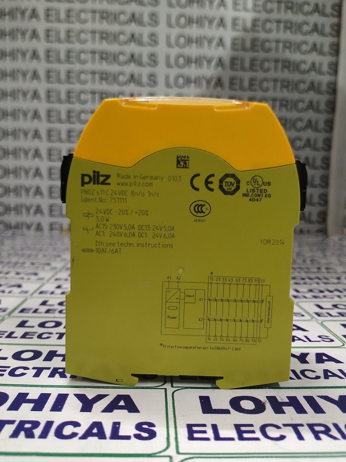 PILZ PNOZ s11C 24VDC 8n/0 1n/c SAFETY RELAY