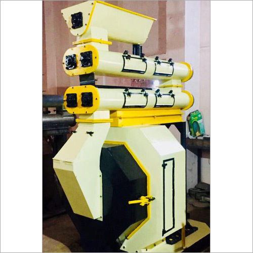 Poultry Feed Pellet Mill, 300-500 kgph