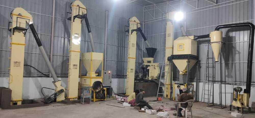 Poultry Feed  Machine