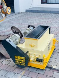 Pellet Crumbler Machine, 4-5 Tph - Automation Grade: Semi-automatic