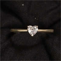 Single Heart Stone Ladies Finger Ring