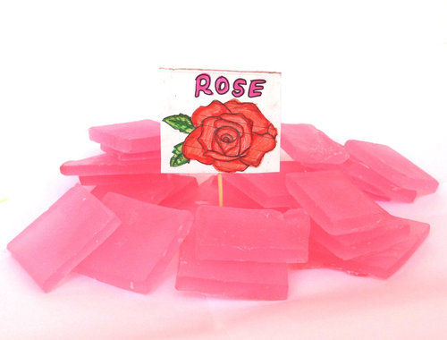 Rose Soap Base - Ingredients: Natural Pearl