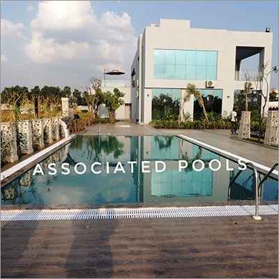 Rectangular Landscape Swimming Pool