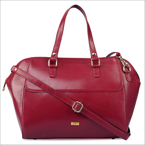 Ladies Red Pinch Genuine Leather Satchel Handbag Design: Plain