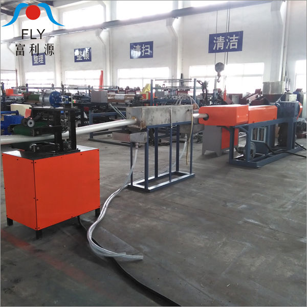 Pipe Covering Machine