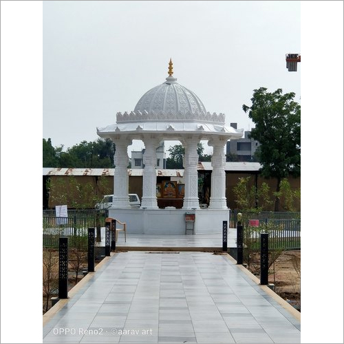 एफआरपी आउटडोर मंदिर छतरी