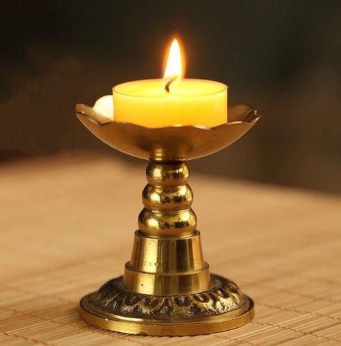 VINTAGE BRASS HIGH QUALITY SMALL CANDLE HOLDER