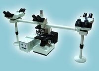 Penta Head Multi Viewing Microscope - Infinity Corrected Plan Optics, Comfortable 45/30 Degree Observation For Group Discussions, Central Trinocular Head With Led Green Light Pointer