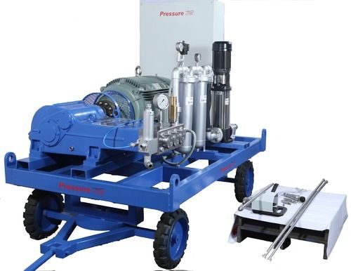 Hydro Jetting Equipment - Metal, 1286x641x451 mm, Blue | 62 LPM @ 950 Bar, 150 HP Electric Motor, Tank & Trolley Mounted System for Tube Cleaning Applications