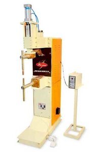 Parmo-25Kva Pneumatic Spot Welding Machine Dimension(L*W*H): 2*2*7 Foot (Ft)