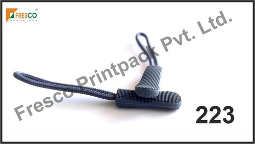 Plastic Zip Puller