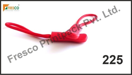 Soft Dori Zipper Puller