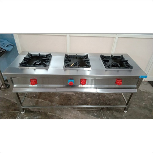 Commercial 3 Burner Indian Cooking Range By SHEELA EQUIPMENTS PVT. LTD.