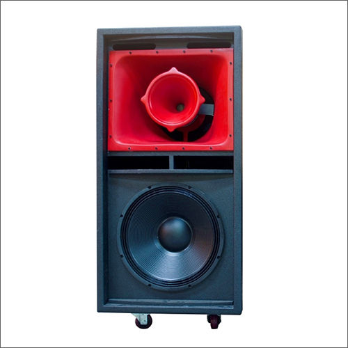 18 Inch 3 Way Long Range Professional Speaker Cabinet Material: Plywooden