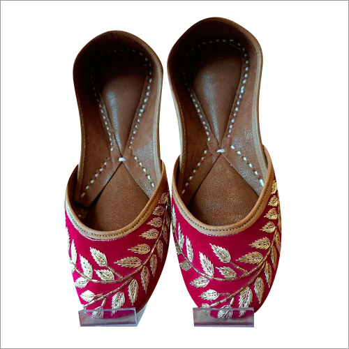 Ladies Stylish Jutti