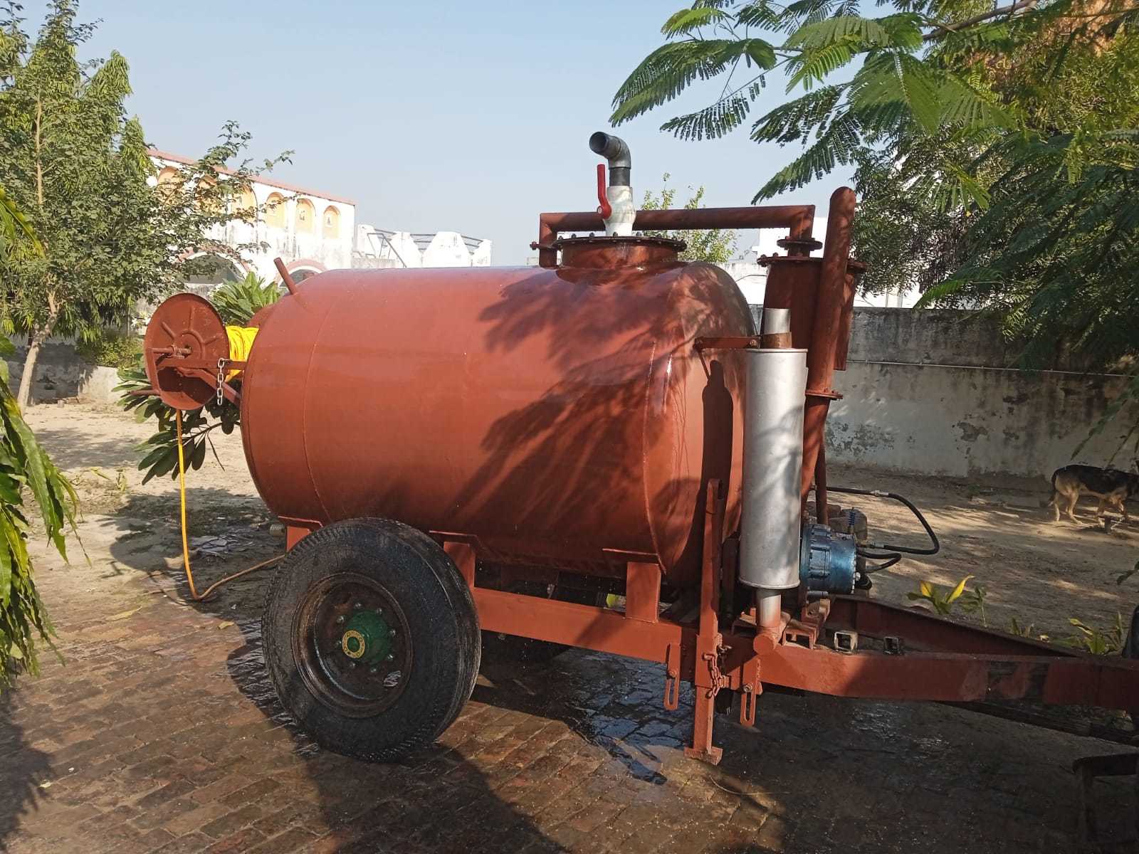 sewer suction cum jetting machine