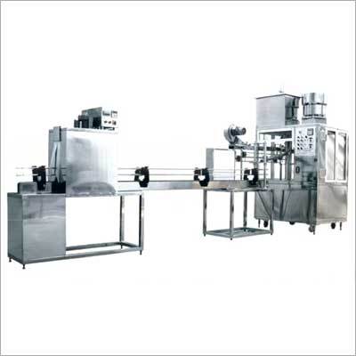 Bottle Filling Machine (RFC)