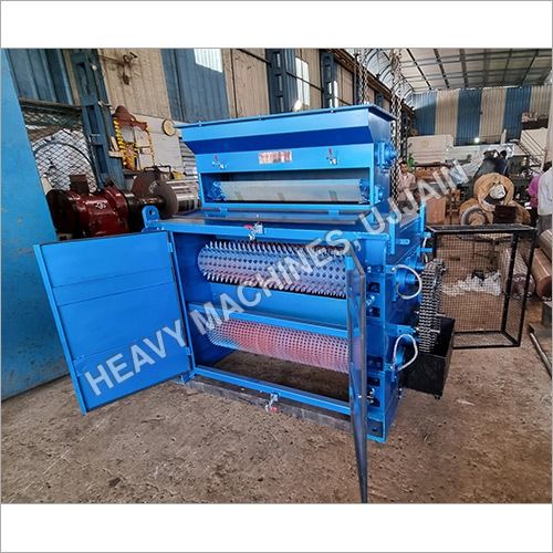 Groundnut Cake Breaker Machine