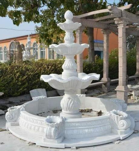 white fountain
