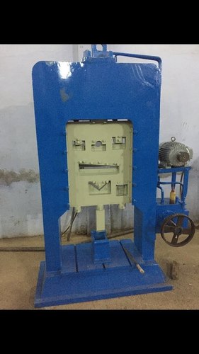 Semi Automatic Iron Cutter Multipurpose Hydraulic Operated With Three Dies
