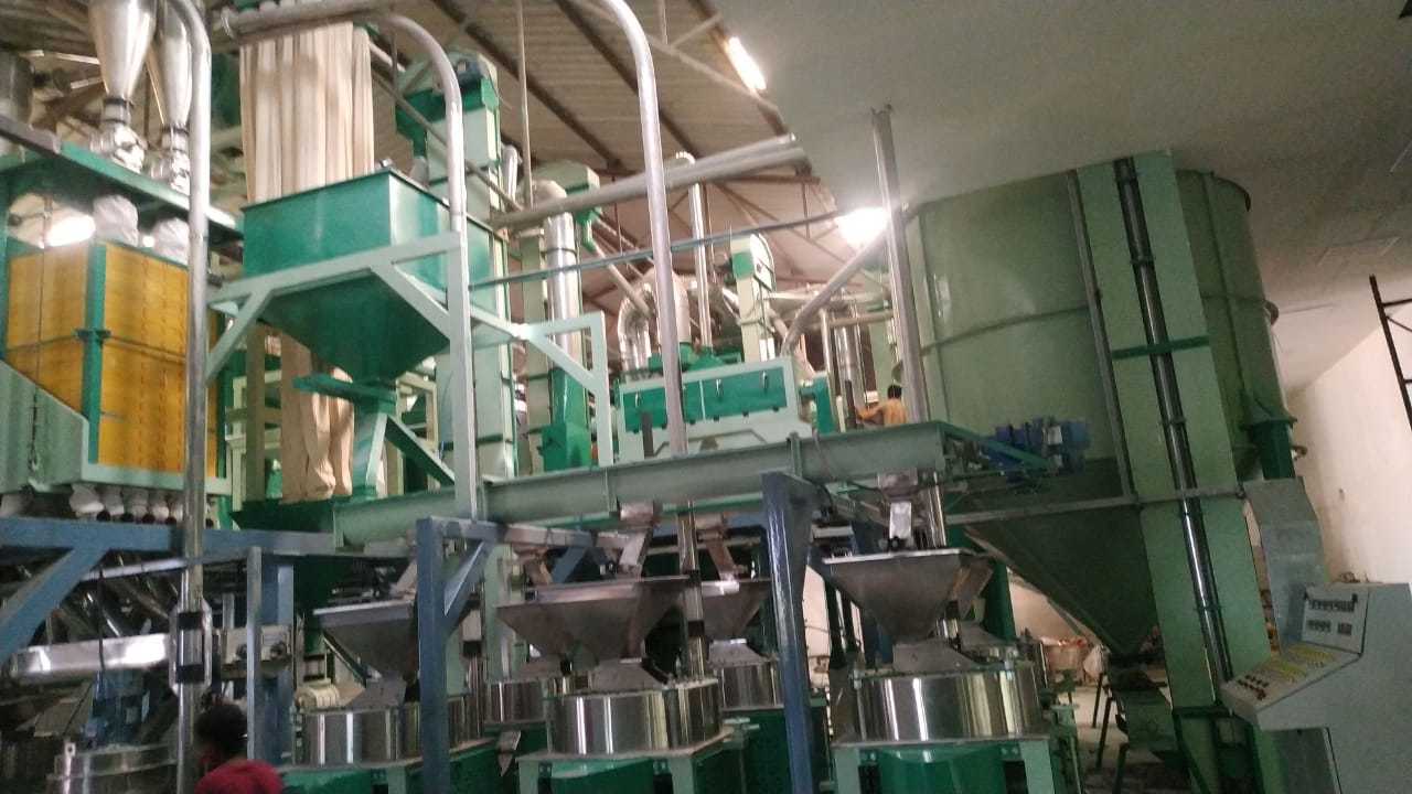 Fully Automatic Industrial Atta Chakki Plant With Vibro Cleaning