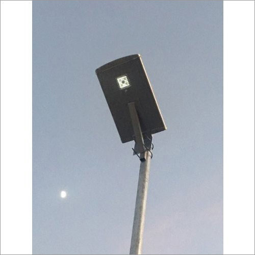 Aluminum Ignite Solar LED Street Light