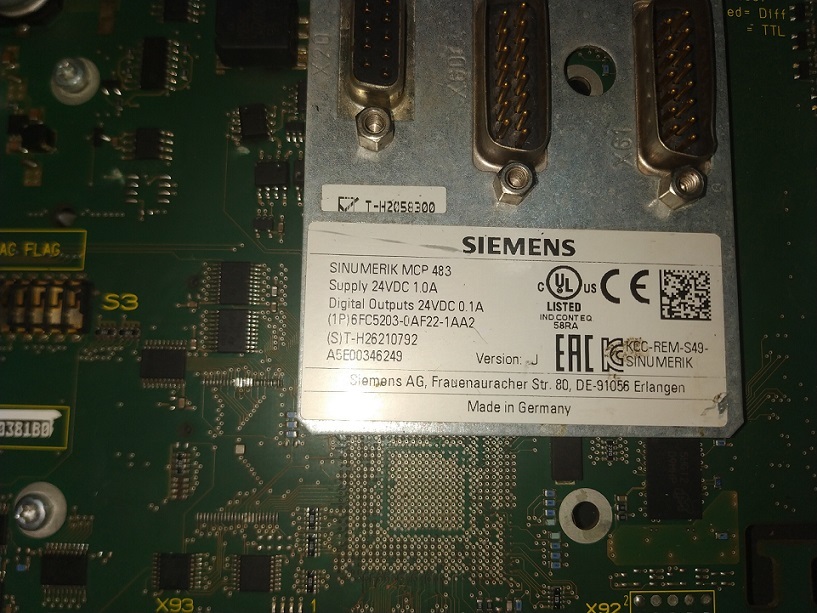 SIEMENS 6FC5203-0AF22-1AA2 KEYPAD