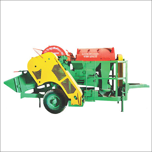 D Model Multicrop Thresher - Color: Green