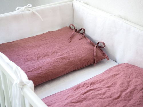Bed linens By SHRI SALASAR REALTECH PVT LTD.