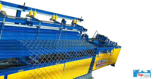 Chain Link Fencing Machine