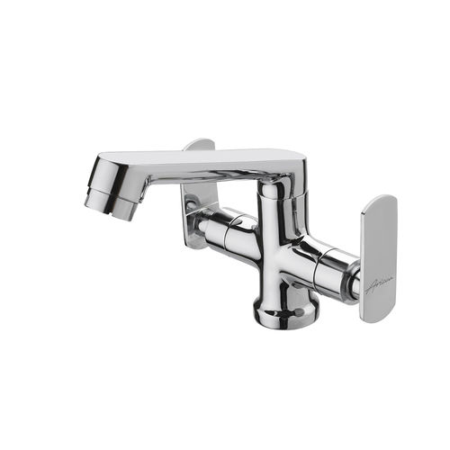 center hole basin mixer