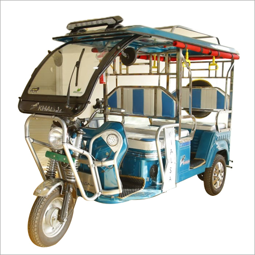 Three Wheeler Passenger E-Rickshaw