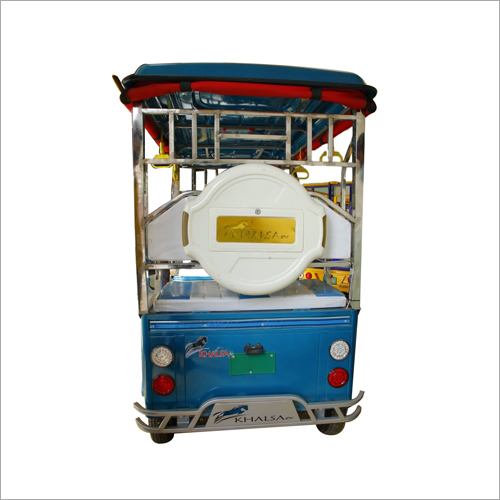 Three Wheeler Passenger E-Rickshaw