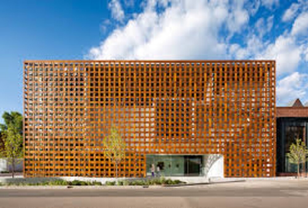 Suns Screen Facade