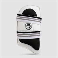 White Single Thigh Guard