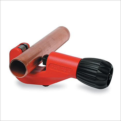Pipe Cutter By EKDANT EQUIPMENTS PVT. LTD.