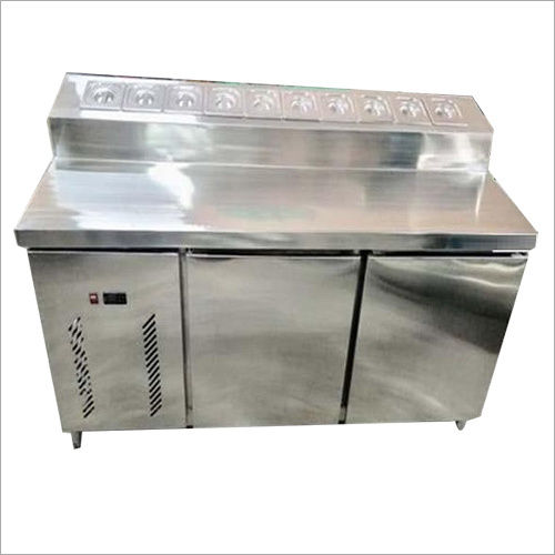 Pizza Preparation Counter