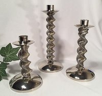 Brass Round Designed Candlestickholder
