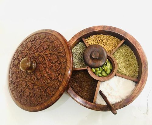 spice box handcarved, spico6C