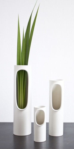 DECORATIVE FLOWER VAS