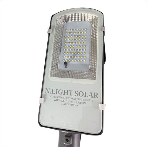 30 Watt Solar Integrated Street Light