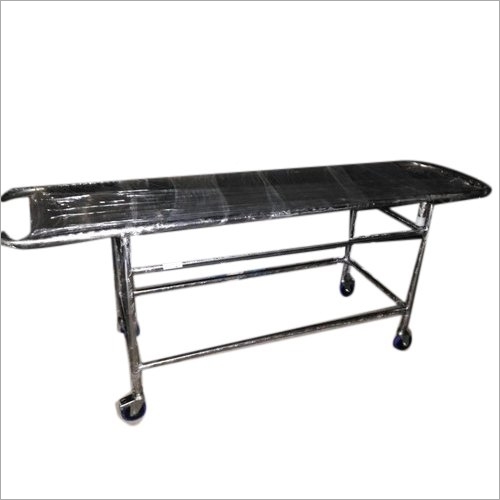 Stainless Steel Stretcher Trolley Size: 1980Mml*560Mmw*820Mmh Cms