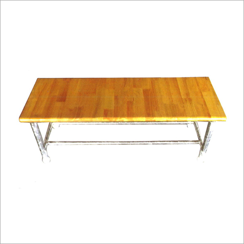 Stainless Steel Dining Table By K.L. INDUSTRIES