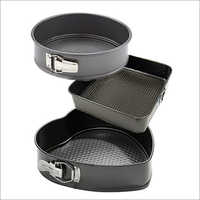3 Pcs Cake Mould - Non-stick Carbon Steel, 18.20x22 Inch , Complete Set Of Round, Square, Heart-shaped Pans With Removable Bottom And Clip Closure