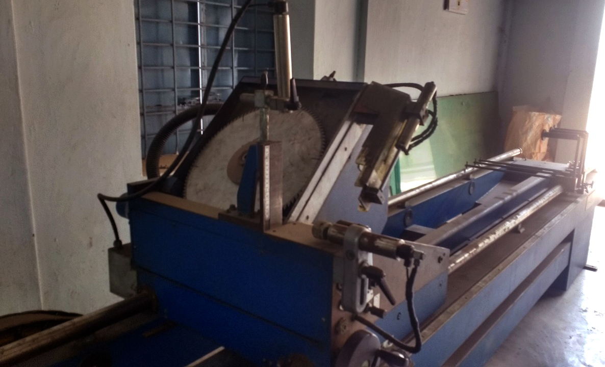 Used Aluminium Profile Cutting Machine