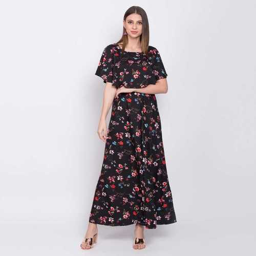 Ladies Black Color Short Sleeve Floral Dress