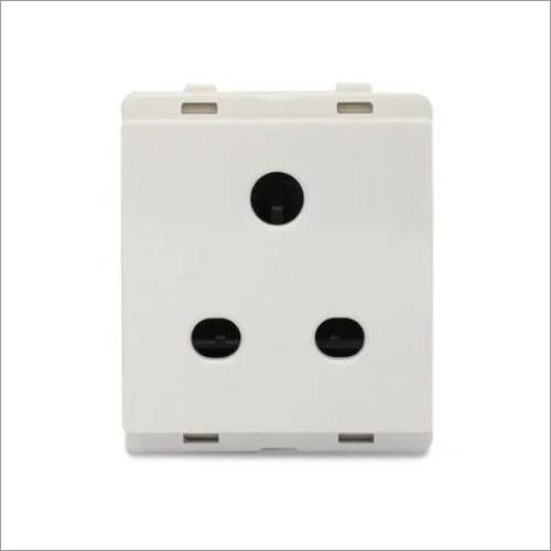 White 10A 2-3 Pin Socket With Shutter