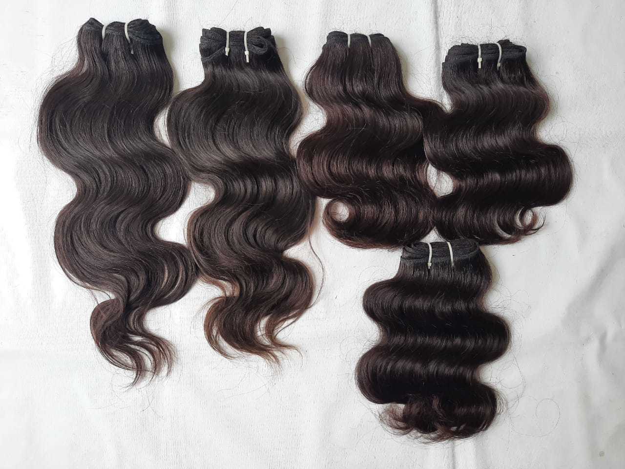 Body Wave Hair Weave Wefts in Natural Color