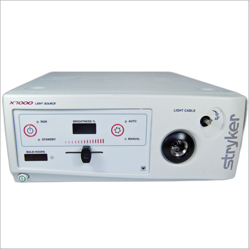 X7000  Stryker Light