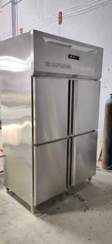 Commercial Four Door Deep Freezer Capacity: 1000 Liter/Day